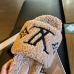 Louis Vuitton Designer Slippers Pallets - Image 4