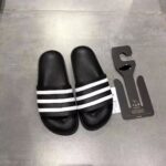 Authentic Adidas Sandals – Wholesale Pallets - Image 5