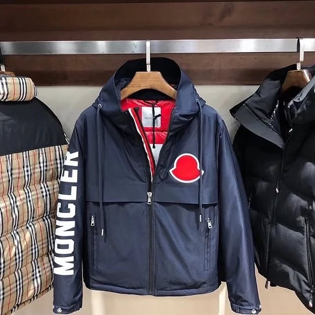 379822219_1028713894826974_10567009280467989_n Winter Jacket Pallets – Wholesale - Image 4