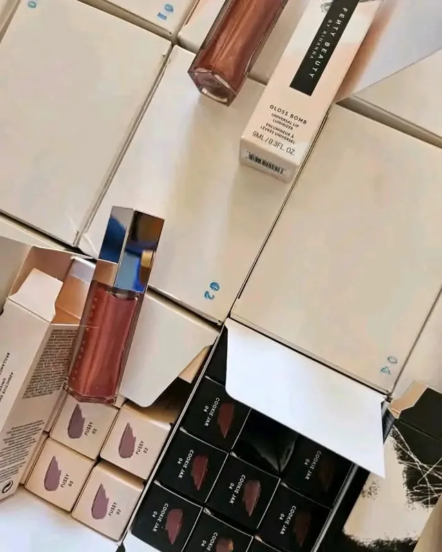 503318321_17965651742922326_1646183602050353073_n Luxury Skincare & Makeup - Cosmetic Pallet - Image 13