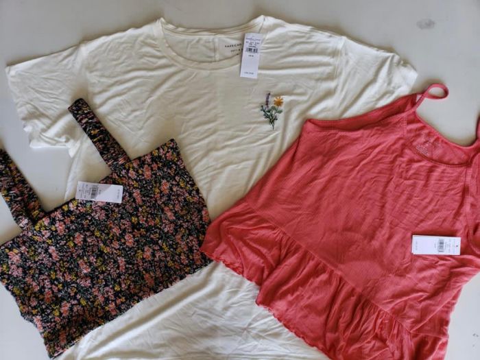 ae3 Wholesale Aerie & American Eagle Pallets - Image 4