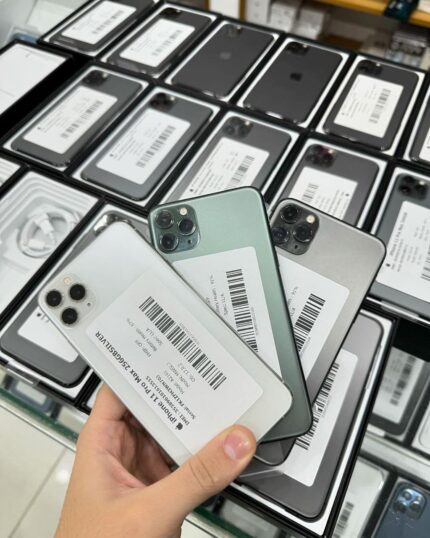 Wholesale iPhones Liquidation Pallets