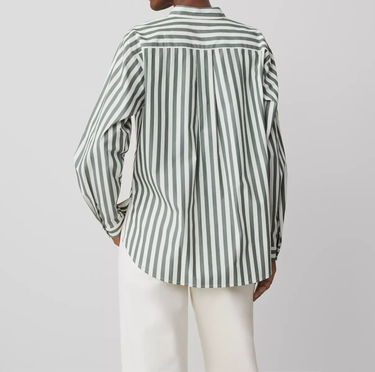 striped-oversized-pocket-shirt Ann Taylor Women’s Clothing – Wholesale - Image 3